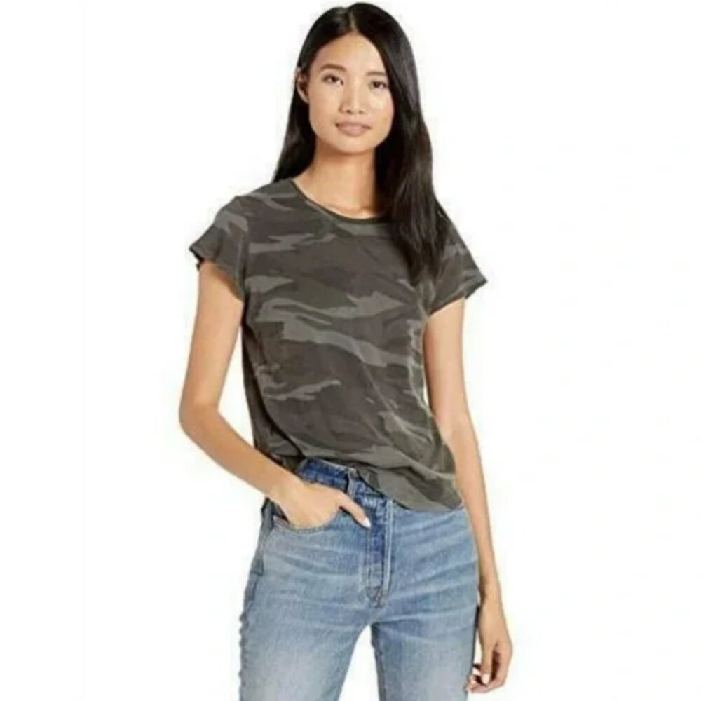NWT Splendid Camo Tee in Green/Black/Gray/Grey Large